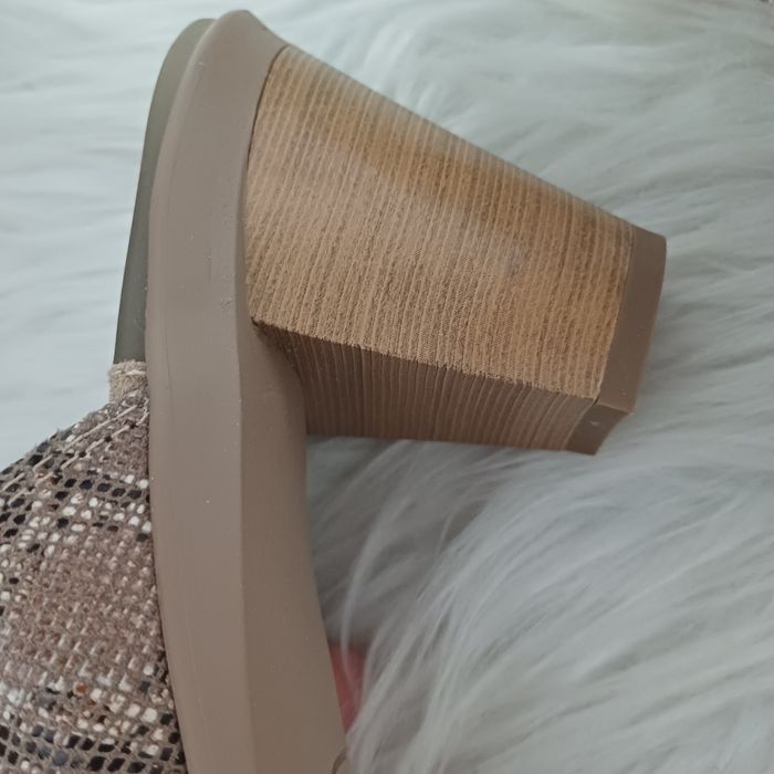 Chaussures scholl taille 42 - photo numéro 7