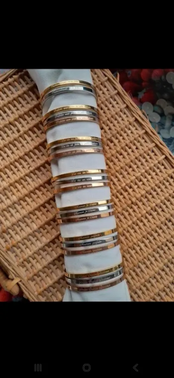 Bracelet avec message gravé (acier inoxydable)