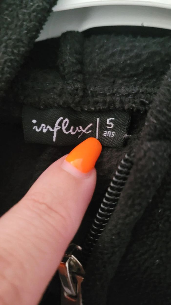 Pilou Pilou squelette - photo numéro 7