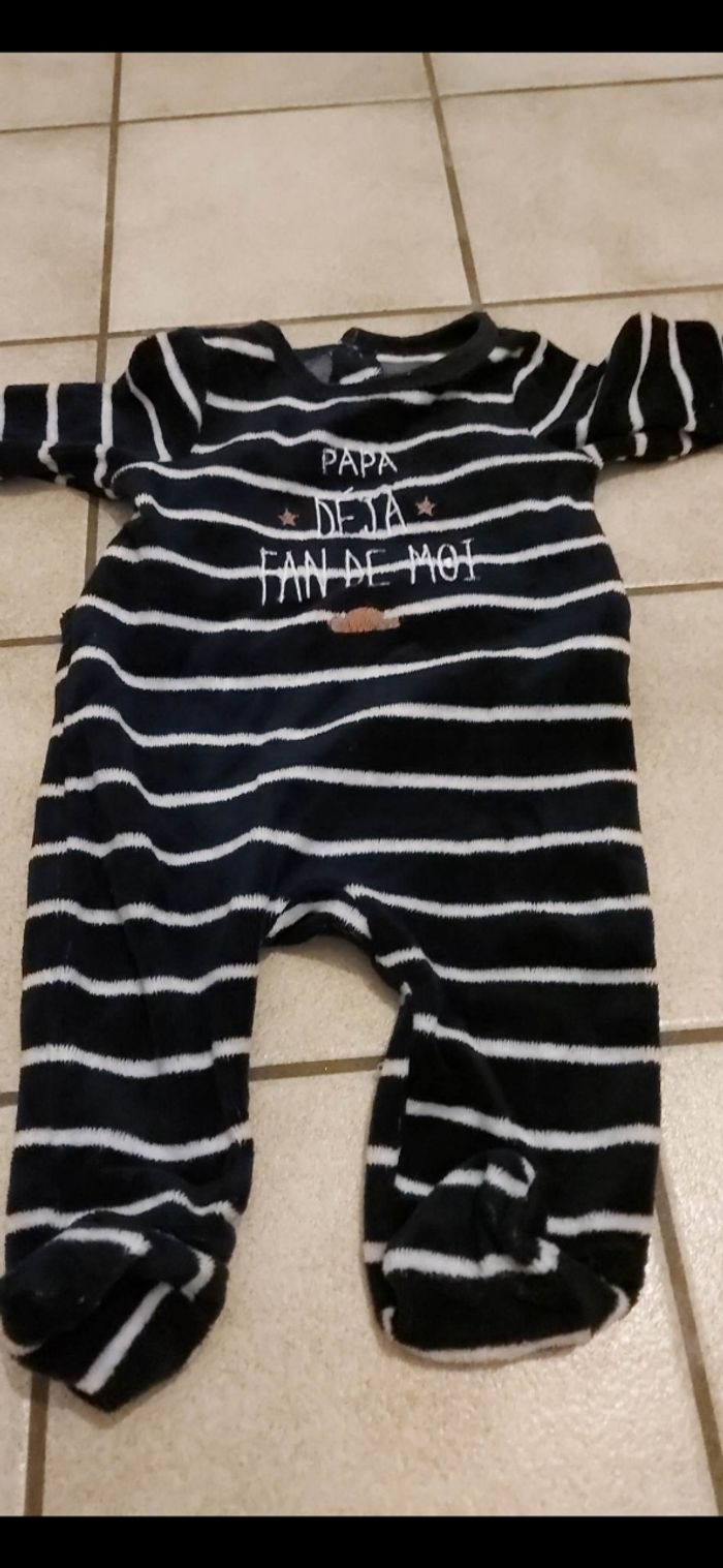 Lot de 14pyjamas 3mois - photo numéro 9
