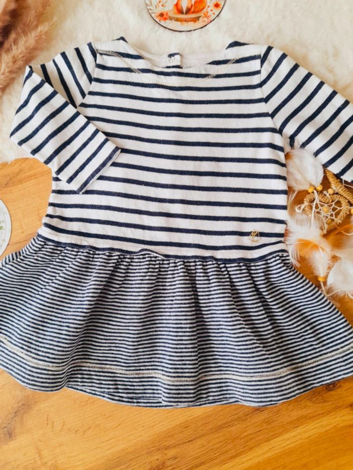 Robe manches longues 12 mois Petit Bateau - photo numéro 2