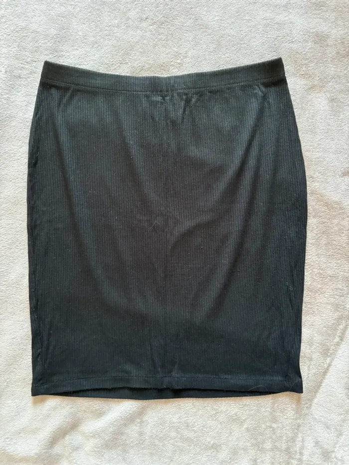 Lot de 5 vêtements femme taille S en très bon état - photo numéro 7