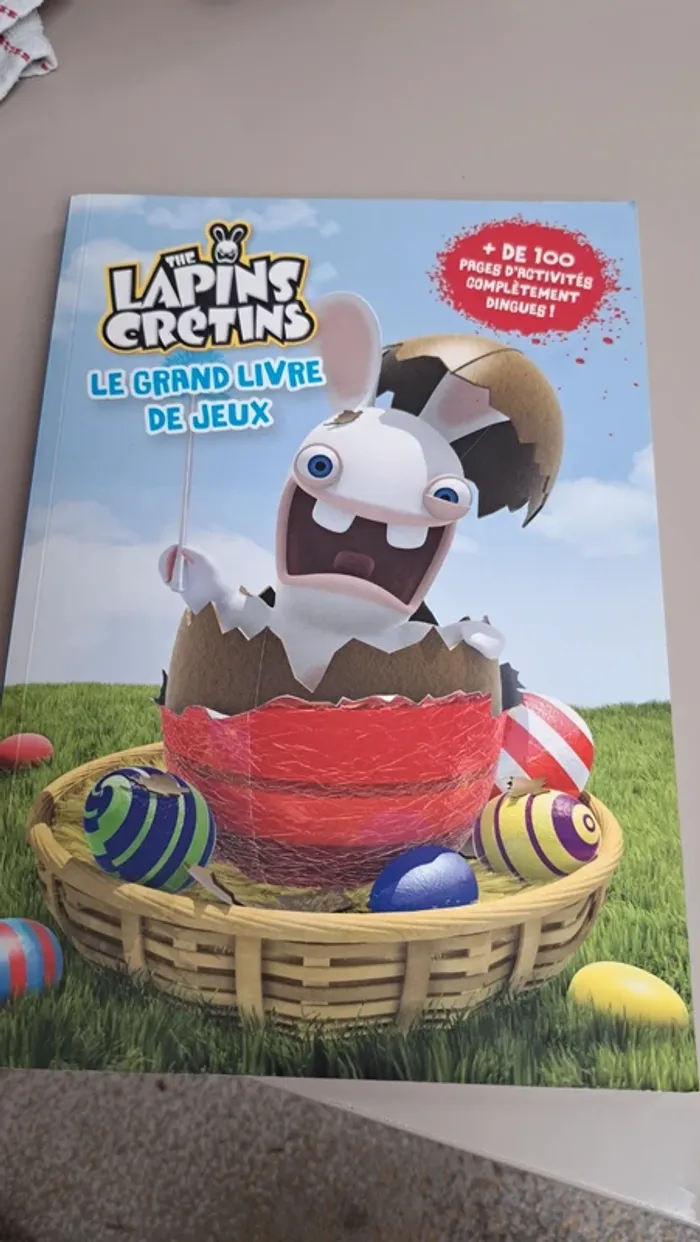 Grand livre de jeux Lapins Crétins