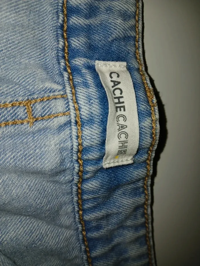 Short à broderie cache cache - photo numéro 3