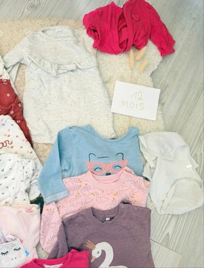 Lot vêtements fille 12 mois - photo numéro 3