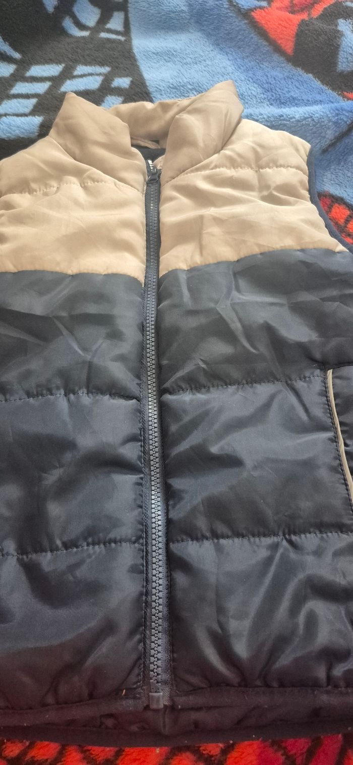 Veste sans manche garçon - photo numéro 2