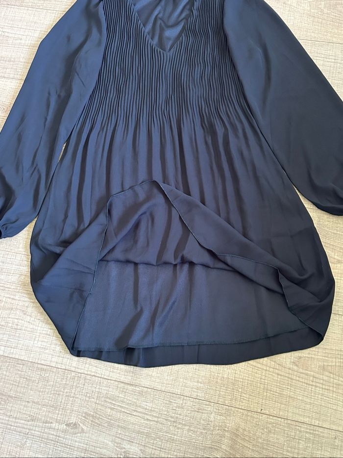 Robe noire plissée à manches longues EDJI taille 36 comme neuve - photo numéro 10