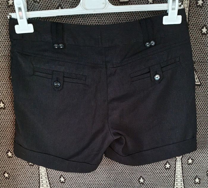 Short noir à rayures 38 - photo numéro 2