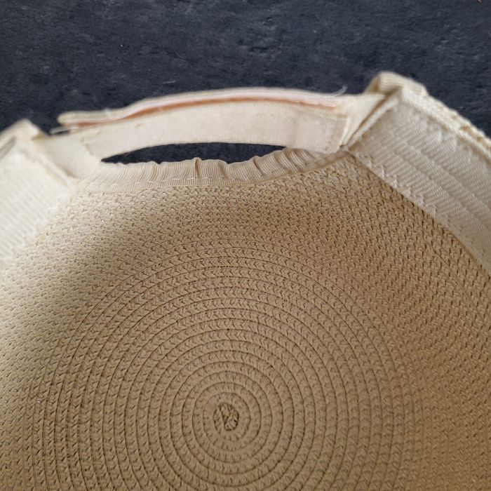 Casquette beige en paille taille 57 (M) en excellent état - photo numéro 10