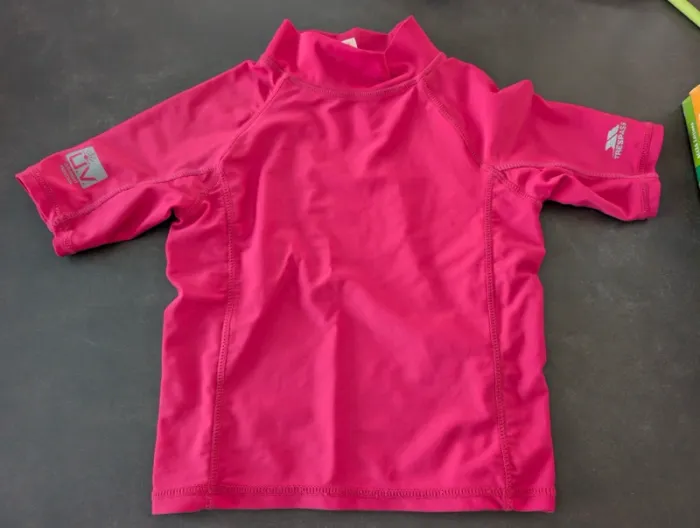 T shirt protection UV Trespass 3-4 ans