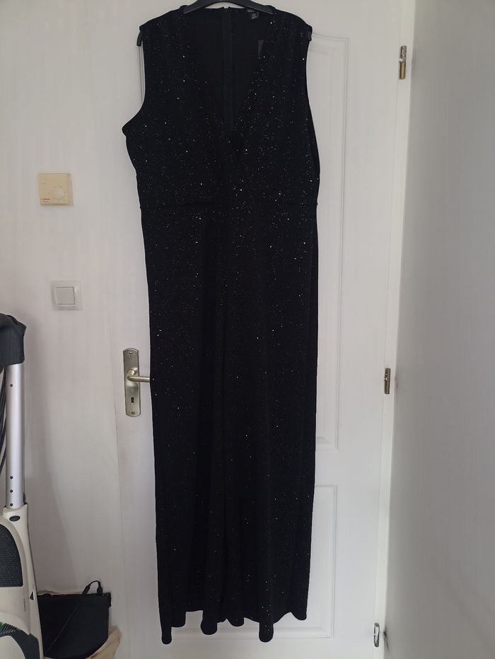 Combinaison à paillettes