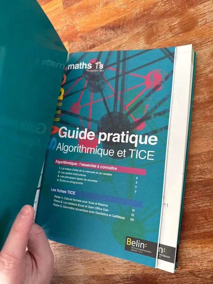 Livre, symbole, maths première - photo numéro 4