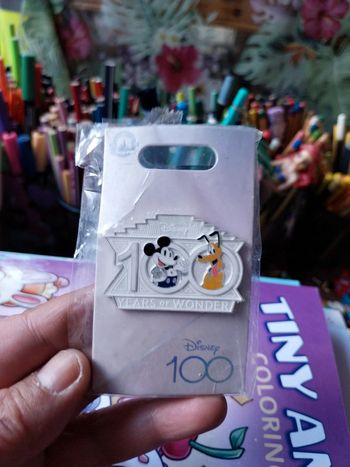 Pins Disney 100 ans mickey, anniversaire
