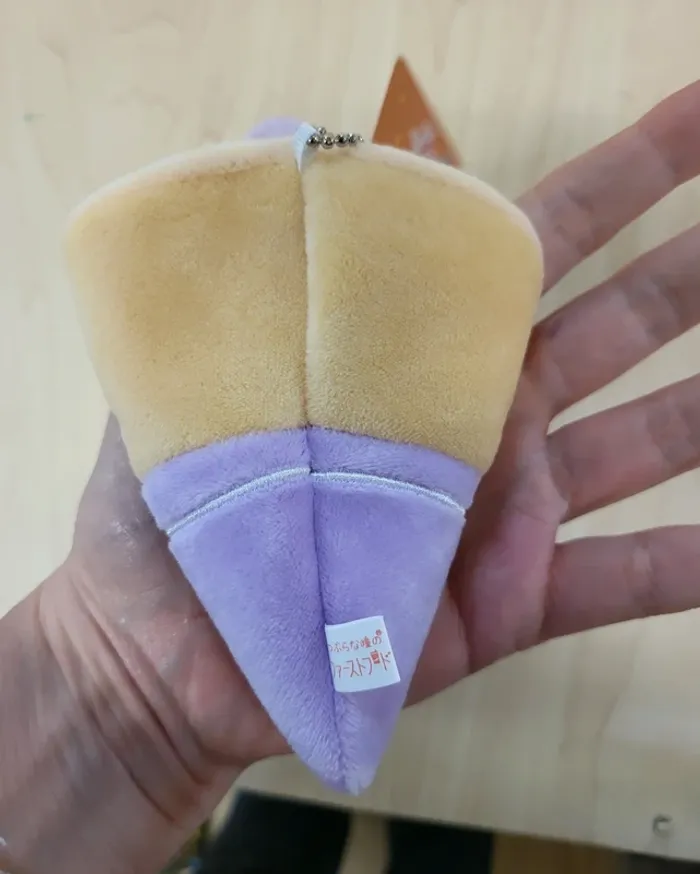 Mascotte Tsuburana hitomi no fast food : Banana crepe - photo numéro 3