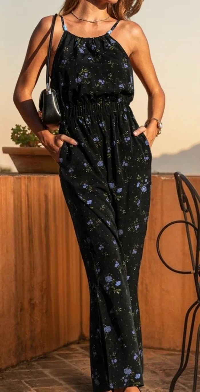 Combinaison  neuve avec étiquette - photo numéro 2