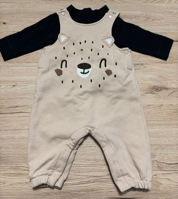Ensemble salopette et T-shirt manches longues 3 mois