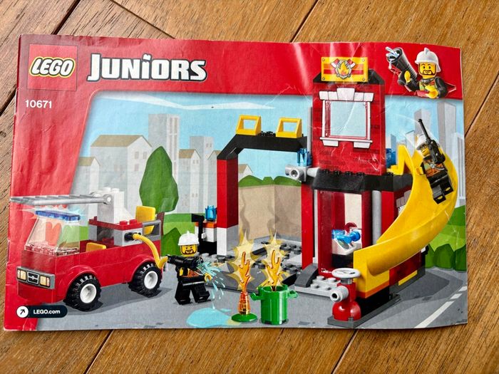 Lego Juniors 10671 - La caserne des pompiers - photo numéro 5