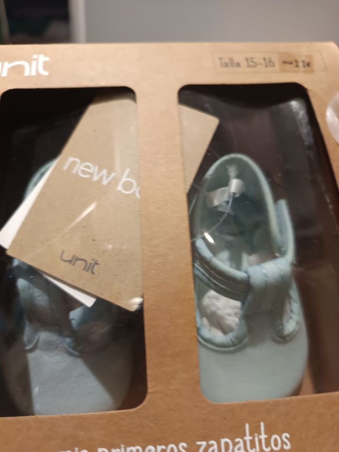 Chaussures bébé pointure 15-16 - photo numéro 2