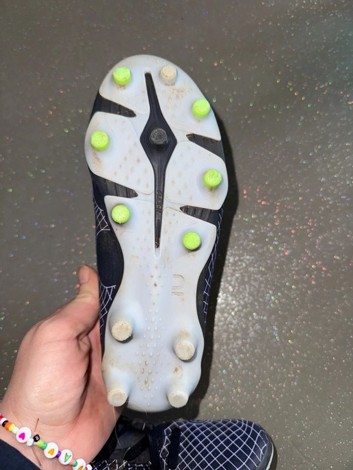 Paire de crampons taille 30 - photo numéro 3