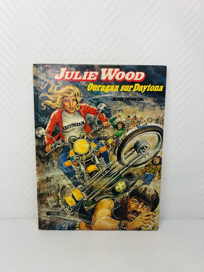 Julie Wood ouragan sur Daytona tome 7