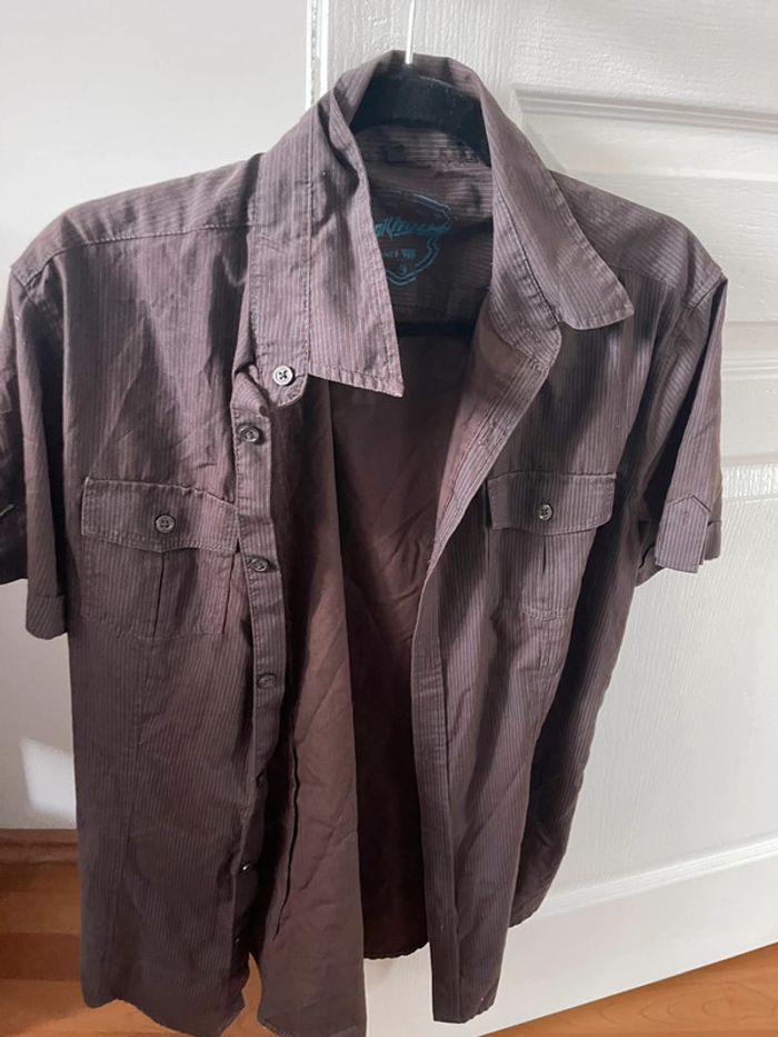 Chemise courte