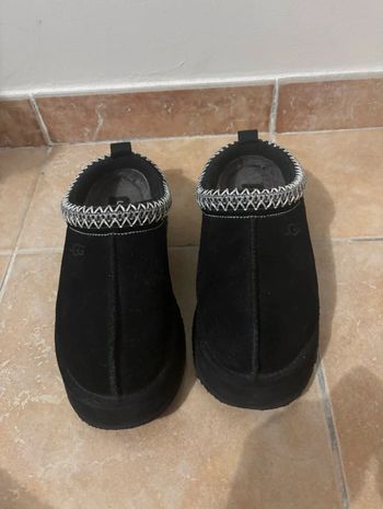 ugg tazz noire