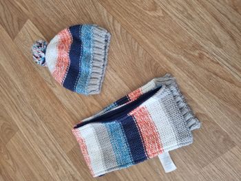 Ensemble écharpe et bonnet Obaibi 23 mois