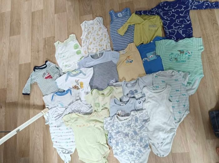 Lot de vêtements garçon 6 mois - photo numéro 4