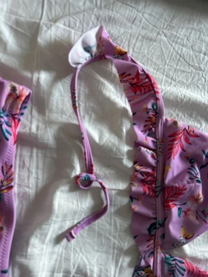 Bikini Lila à fleurs 44 - photo numéro 6