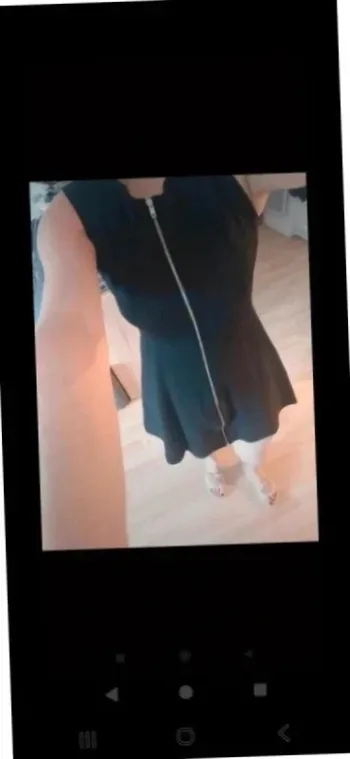 👗 robe noire neuve taille L