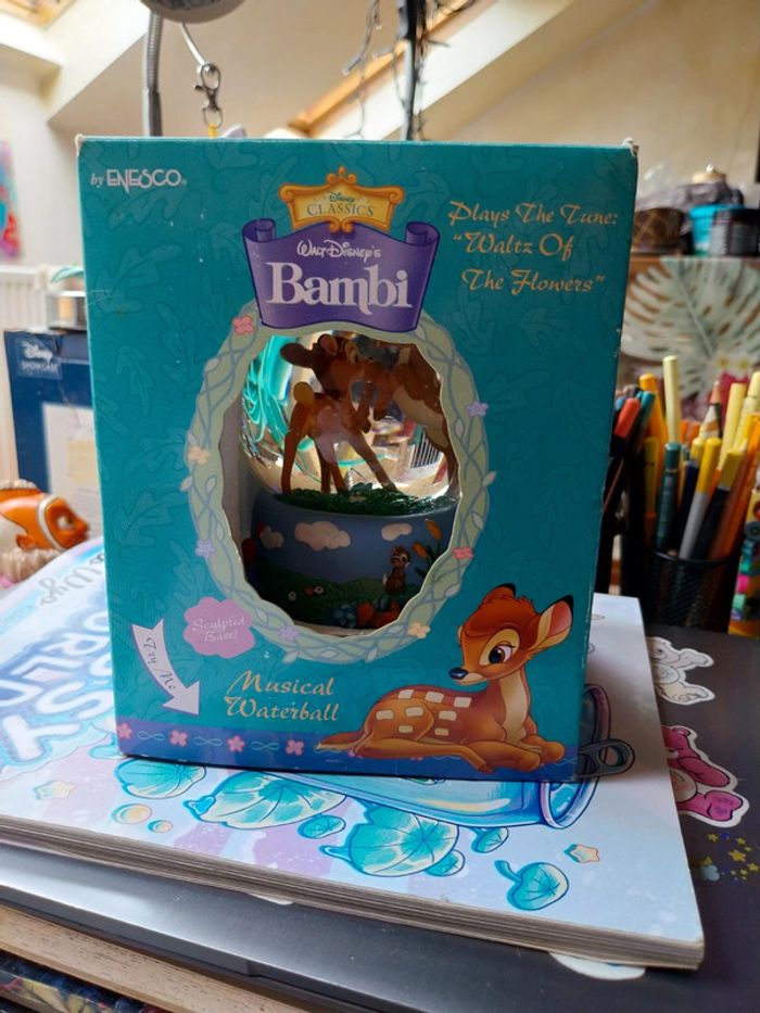 Snowglobe musical Bambi importation usa - photo numéro 5