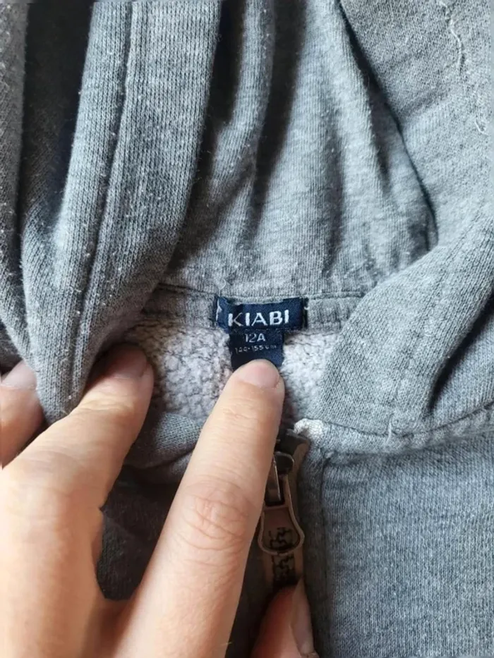 Lot de 3 sweats taille 12 ans - photo numéro 9