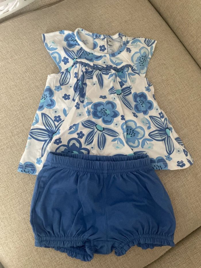 Ensemble tee shirt + bloomer 6 mois