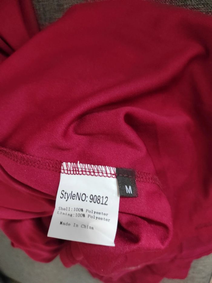 Robe de cérémonie en double V rouge bordeaux taille M - photo numéro 7