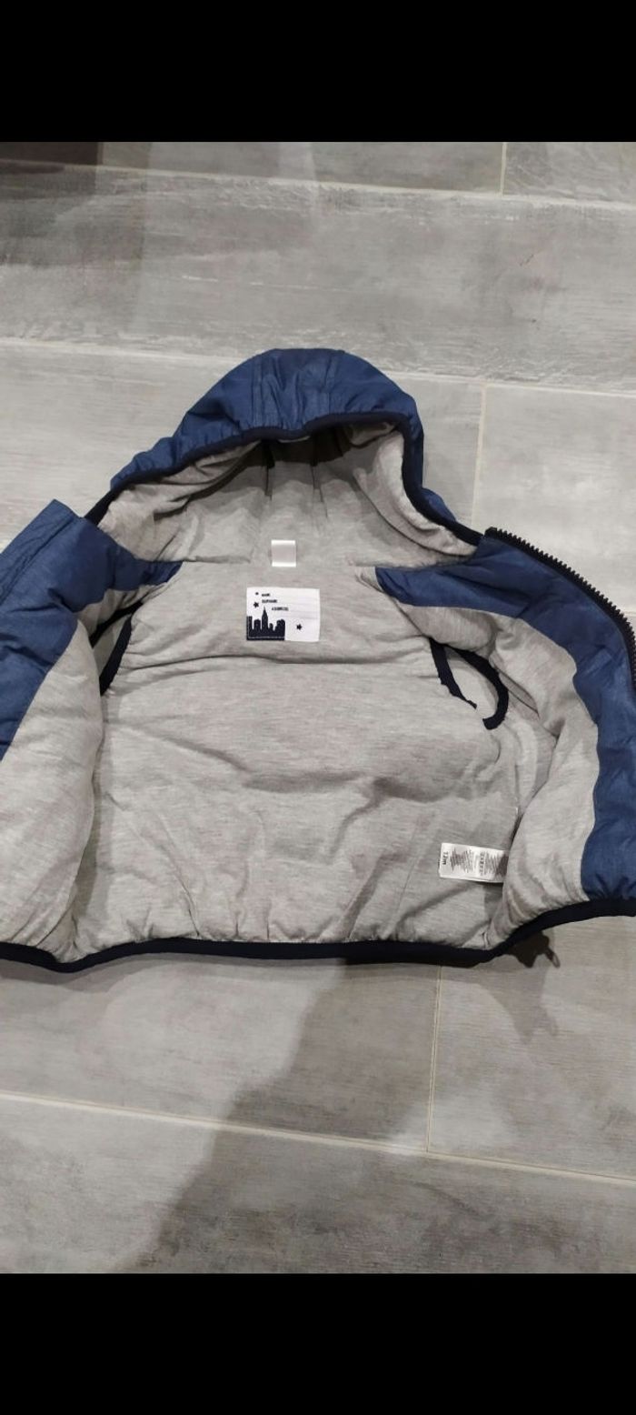 Doudoune sans manche en 12 mois - photo numéro 3