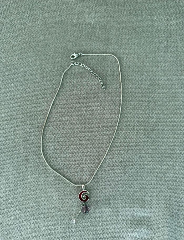 Collier argenté avec motif spiral rose et sa perle - photo numéro 8