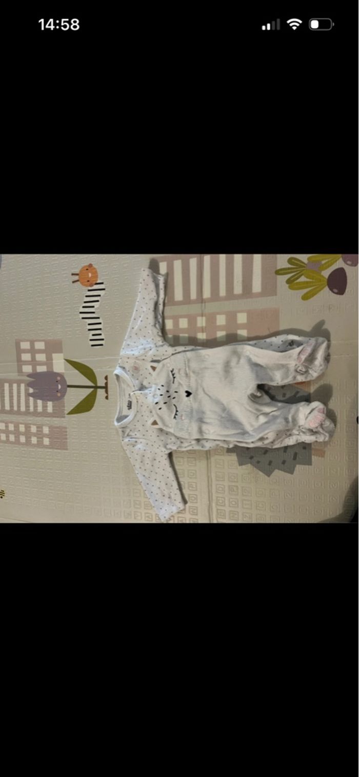 Lot pyjama 1 mois - photo numéro 3