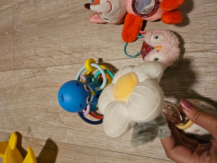 Lot jouet éveil bébé - photo numéro 4