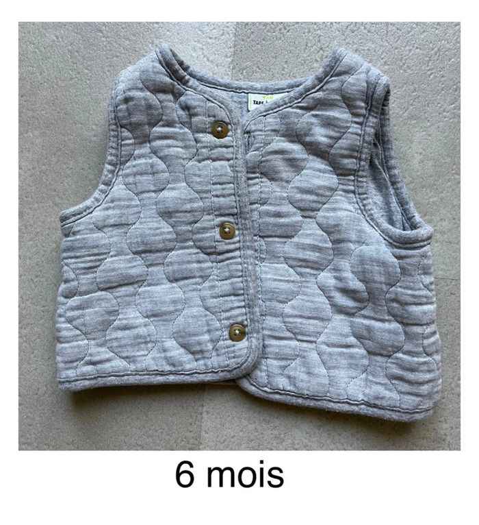 Gilet taille 6 mois