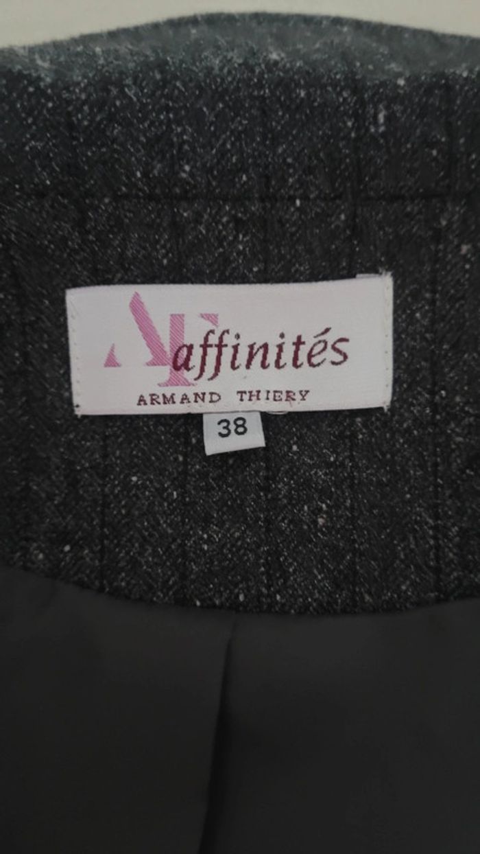 Veste Armand Thiery - photo numéro 4