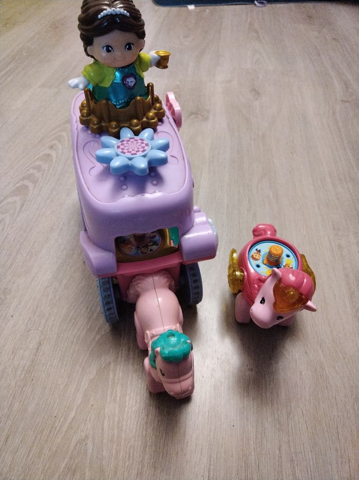 Lot jouet vtech princesse licornes - photo numéro 2