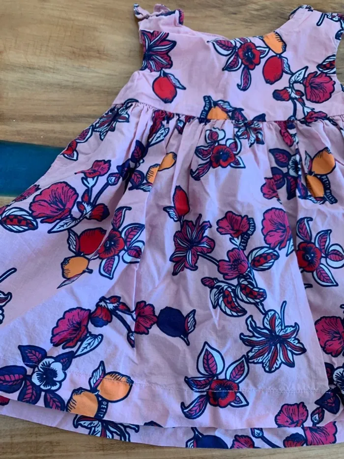 Robe d’été petit bateau à fleurs taille 12 mois - photo numéro 2