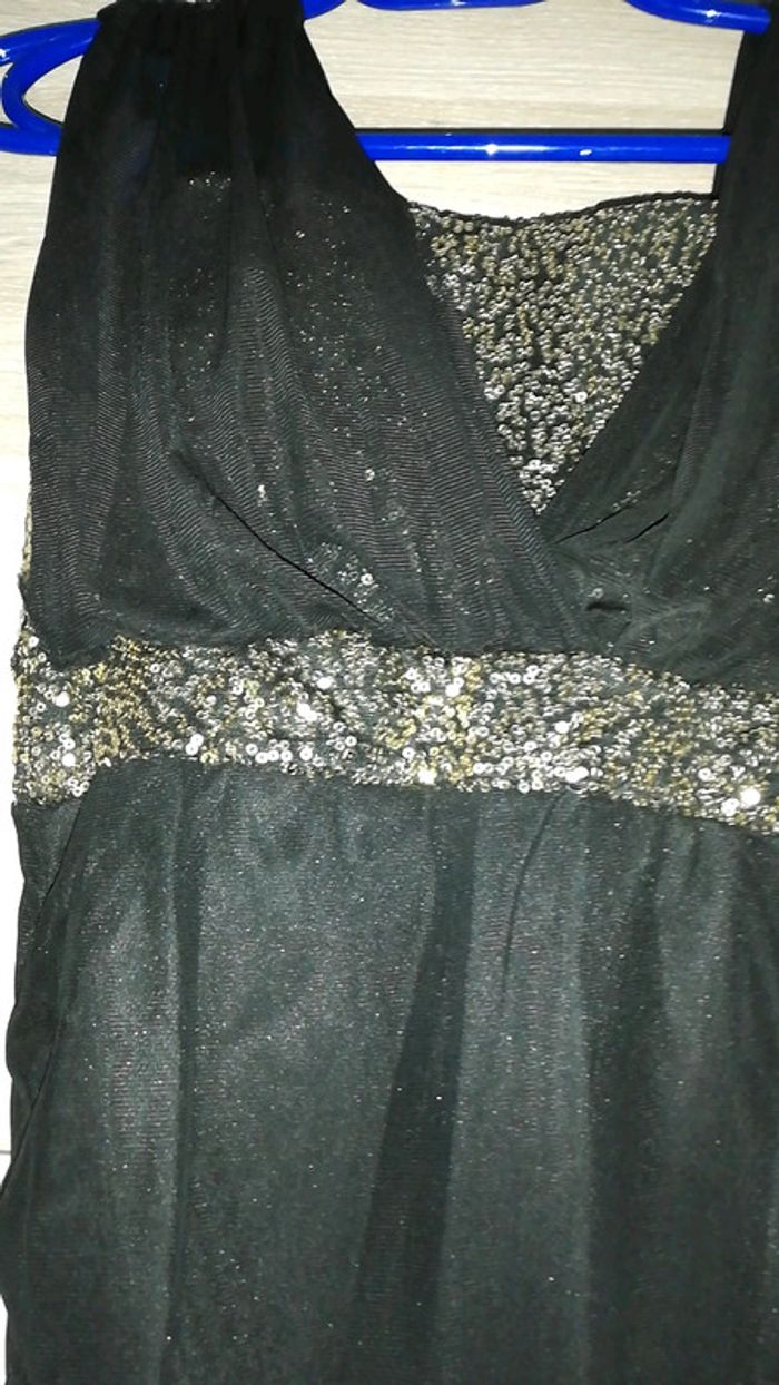 Robe noire courte - photo numéro 2