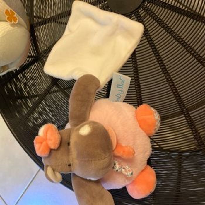 Grand lot douceur pour bébé fille avec doudous et boîte à musique - photo numéro 7