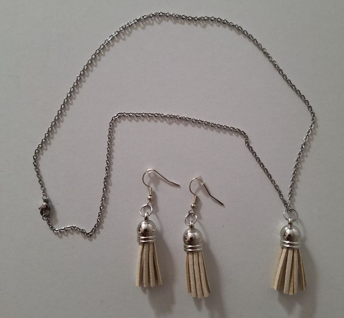 Parure bijoux fantaisie