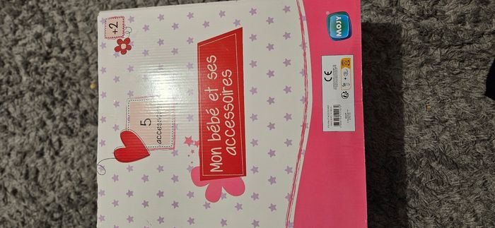 Poupée et ses accessoires mojy - photo numéro 4