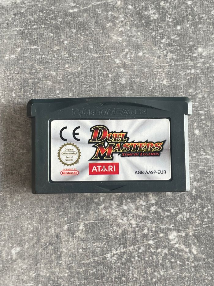 Jeu pour Nintendo Gameboy advance, Duel masters sempri legends version europe dont le français.