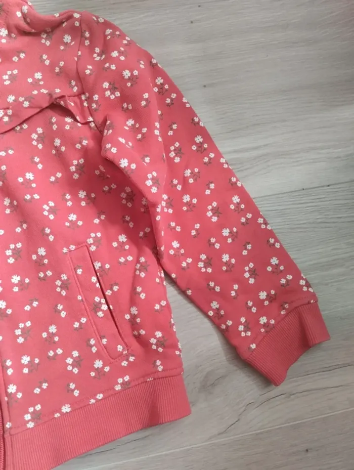 Veste jogging.6 ans - photo numéro 3