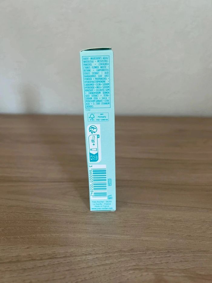 🌿 Gel Yeux Hydra Végétal Yves Rocher 🌿 - photo numéro 4
