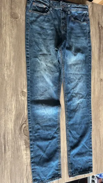 Jeans garçon / fille 14 ans